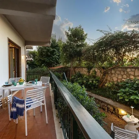Διαμέρισμα Dado's House